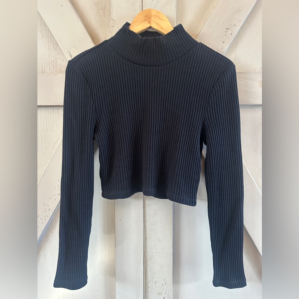 American Apparel Black Ribbed Mock Neck Crop Top Long Sleeve Size L
